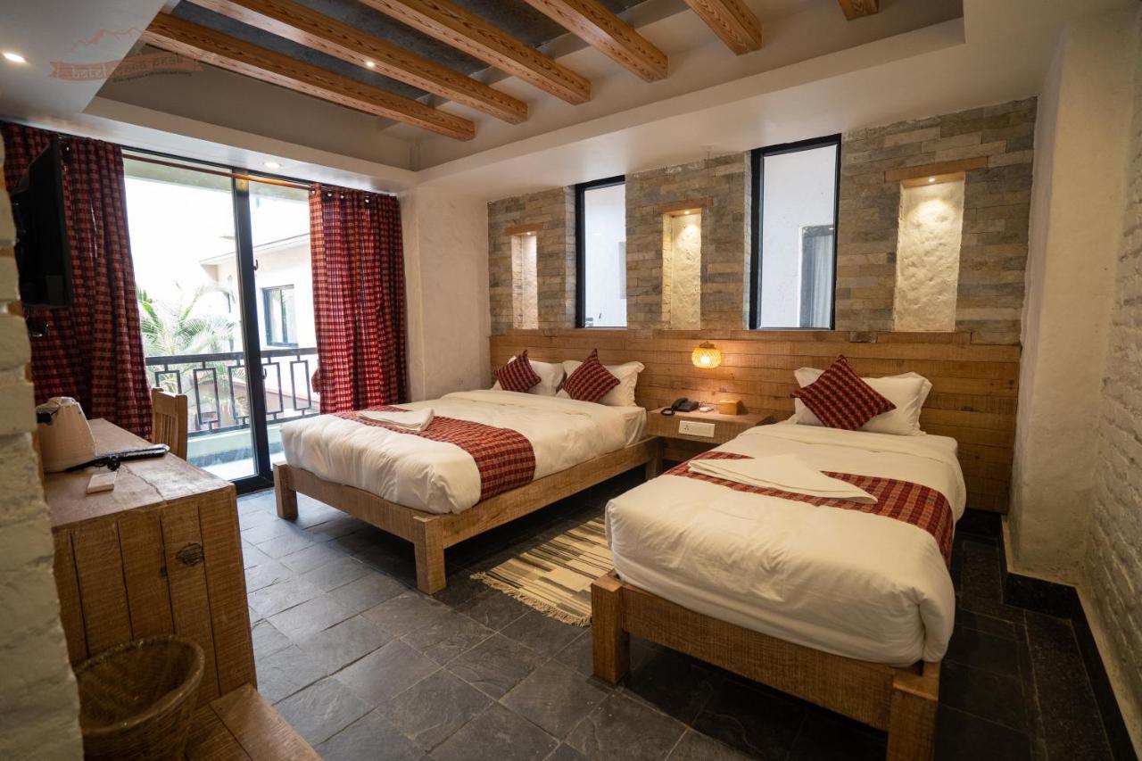 Hotel Mera Peak Private Limited 포카라 외부 사진